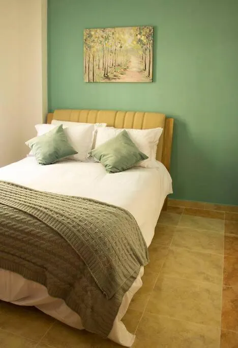 Walled City, El Centro - Hotel Amenities, Condo Cartagena